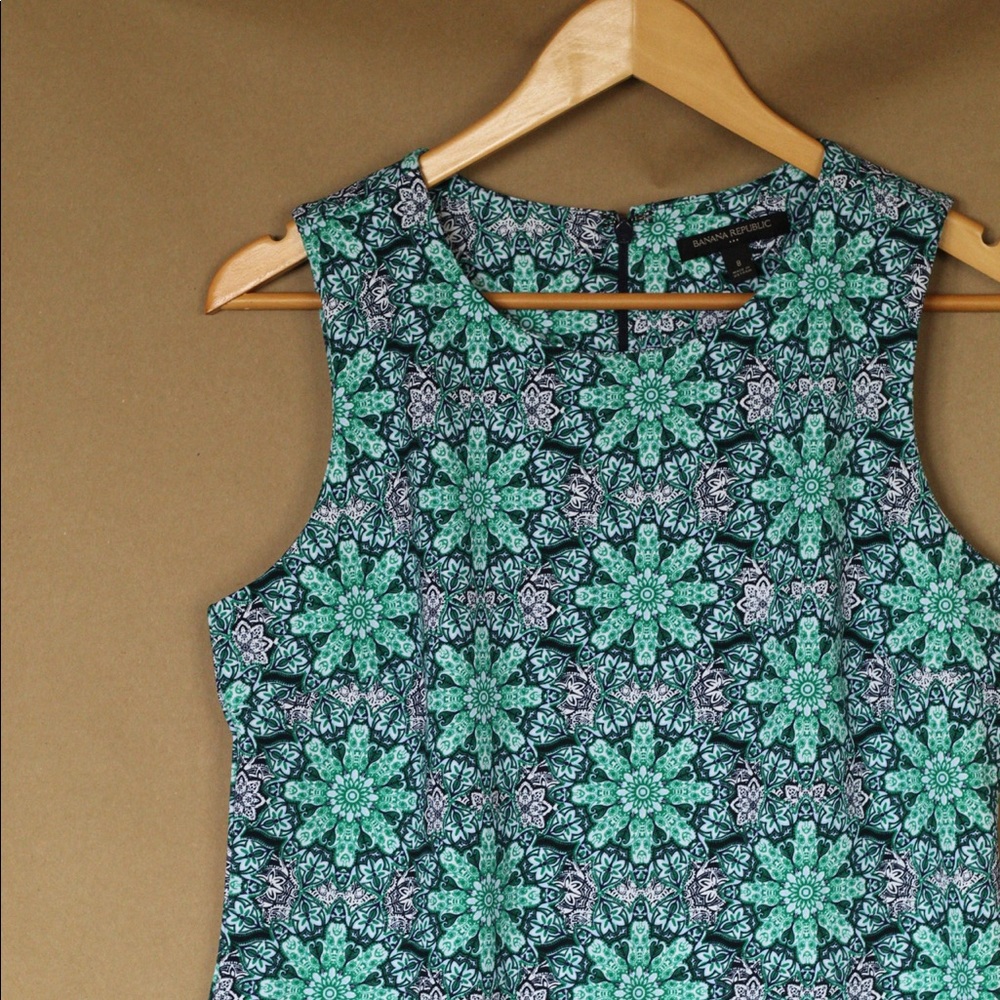 SALE Banana Republic Floral Dress Size 8